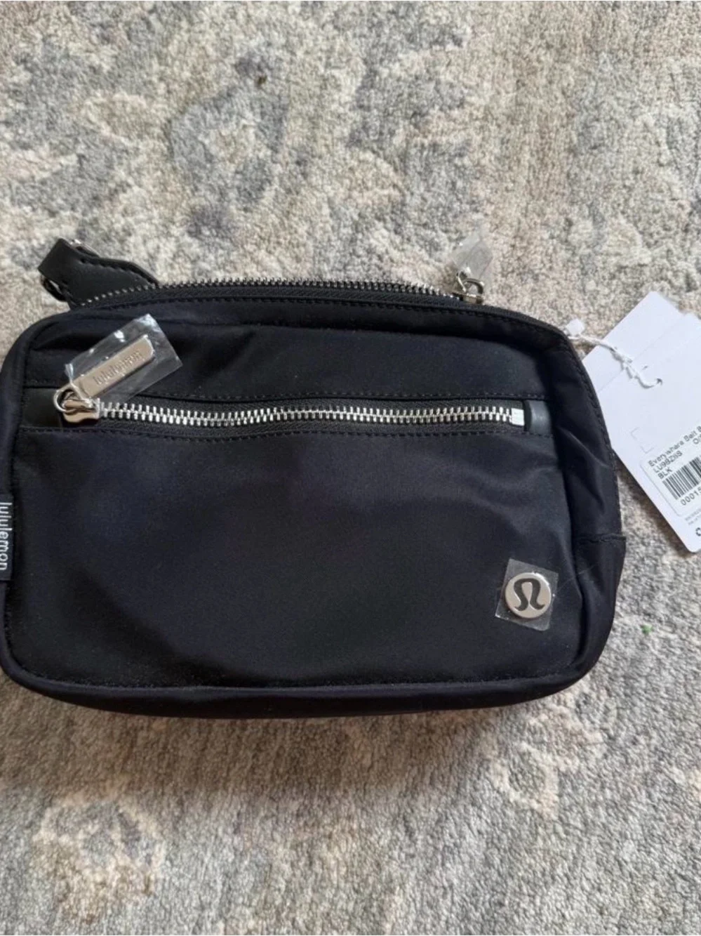Lululemon Everywhere Belt Bag Convertible